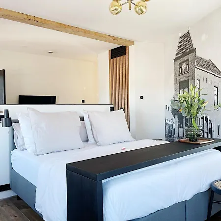 Boutique Hippe Hotel 4*