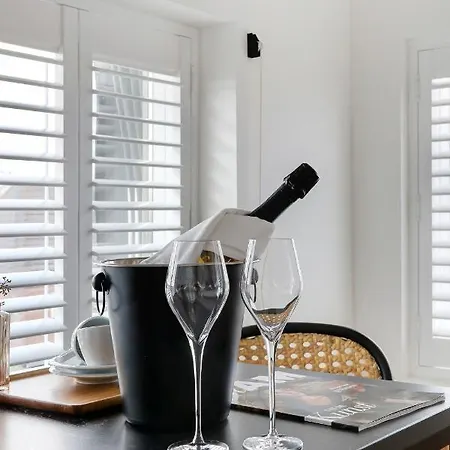 Hotel Boutique Hippe 4*